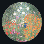 Gustav Klimt Blumengarten Runder Aufkleber<br><div class="desc">Gustav Klimt ~ 1905/06 Blumengarten - Gustav Klimt war ein österreichischer Symbolik-Maler und einer der prominentesten Mitglieder der Wiener Jugendstil ~ Wiener Sezessionsbewegung. Seine Hauptwerke sind Gemälde,  Wandmalereien,  Skizzen und andere Kunstobjekte. Klimts Hauptfach war der weibliche Körper. Noch deutlicher in seinen Bleistiftzeichnungen.</div>