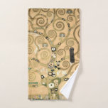 Gustav Klimt - Der Baum des Lebens, Stoclet Frieze Badhandtuch Set<br><div class="desc">The Tree of Life,  Stoclet Frieze,  zentraler Teil der links Tafel - Gustav Klimt,  Pappe,  1909</div>