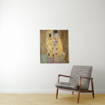 Gustav Klimt | Kiss, 1907-08 Wandteppich<br><div class="desc">Kiss, 1907-08 | von Gustav Klimt | Art Location: Österreichische Galerie Belvedere, Wien, Österreich | Österreichische Künstlerin | Image Collection number: XAM601</div>