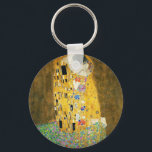 Gustav Klimt The Kiss Schlüsselanhänger<br><div class="desc">Gustav Klimt Die Vintage Jugendstil-Malerei Der Kuss wurde zwischen 1907 und 1908, dem Höhepunkt seiner Goldenen Periode, vom österreichischen Symbolik-Maler Gustav Klimt gemalt, als er eine Reihe von Werken in einem ähnlich vergoldeten Stil malte. Das Gemälde gilt weithin als Meisterwerk der frühen Moderne. Es ist ein Symbol des Wiener Jugendstils...</div>