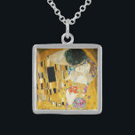Gustav Klimt The Kiss Sterling Silberkette<br><div class="desc">Gustav Klimt Die Vintage Jugendstil-Malerei Der Kuss wurde zwischen 1907 und 1908, dem Höhepunkt seiner Goldenen Periode, vom österreichischen Symbolik-Maler Gustav Klimt gemalt, als er eine Reihe von Werken in einem ähnlich vergoldeten Stil malte. Das Gemälde gilt weithin als Meisterwerk der frühen Moderne. Es ist ein Symbol des Wiener Jugendstils...</div>