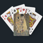 Gustav Klimts Der Kuss (ca. 1908) Spielkarten<br><div class="desc">Ein klassisches Kunstwerk, das in den öffentlichen Bereich übergegangen ist und wunderbare Geschenke und andere Produkte macht. Das Kiss ist eines der berühmtesten Werke von Gustav Klimt und wird durch den verzierten Stil antiker Mosaike mit Goldblättern inspiriert. Klimt (1862-1918) war eines der Hauptmitglieder der Sezessionsbewegung Wien. Seine Arbeit ist durch...</div>