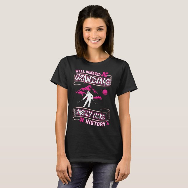 Gut benommene Großmütter machen selten T-Shirt (Vorne ganz)