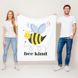 Gute Bienenprinzessin mit Krone und Slogan Bee Kin Fleecedecke