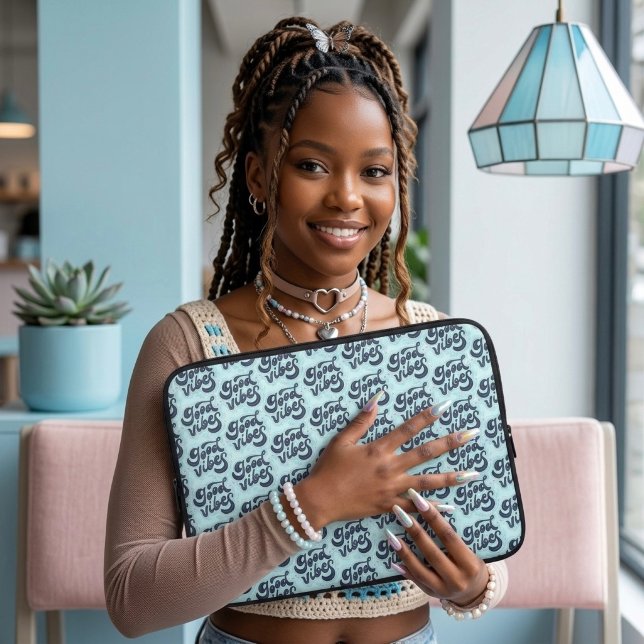 Gute Vibes Laptop-Hülle Laptopschutzhülle (Von Creator hochgeladen)