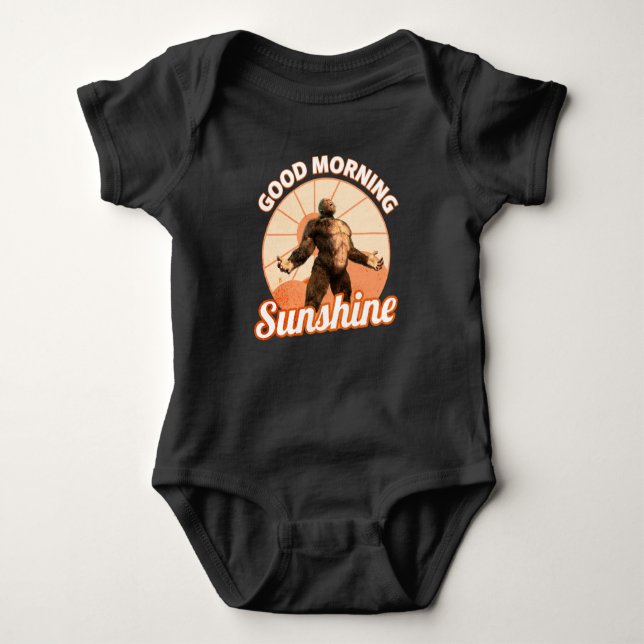 Guten Morgen Sonnenschein Funny Bigfoot Baby Strampler (Vorderseite)