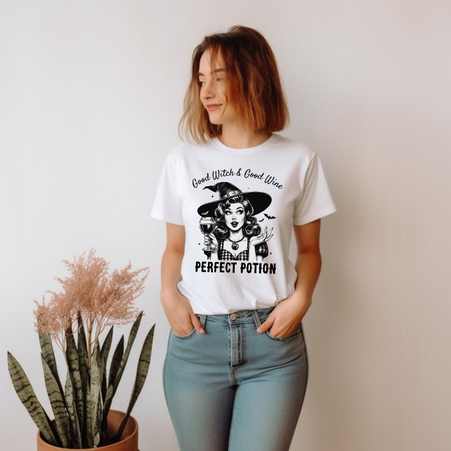 Guter Rotzunge Weinglas Retro Pinup Style T-Shirt (Von Creator hochgeladen)