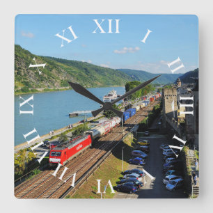 Güterzug in Oberwesel Quadratische Wanduhr