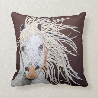 Gwnndelyn, coussin de collage de poney de gallois