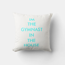 GYMNAST IM HAUS KISSEN