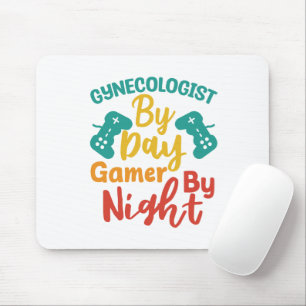 Gynäkologin bei Day Gamer by Night Mousepad