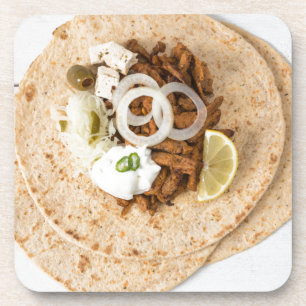 Gyros pita mit Tzatziki coleslaw olives und feta Getränkeuntersetzer