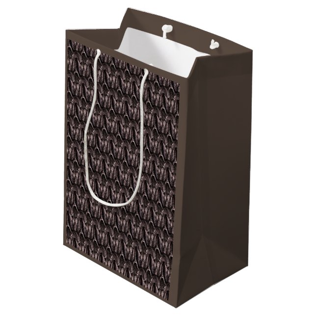 Haare, Kaninchen. Ein in einem mittelgroßen Gesche Mittlere Geschenktüte (Rückseite Schrägansicht)