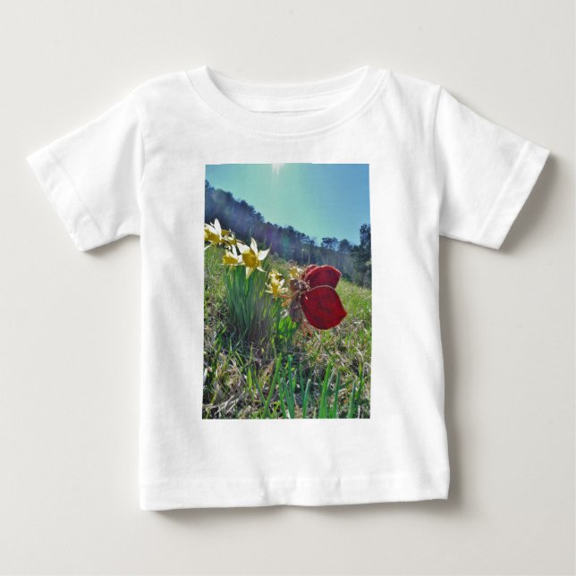 Haare und gelbe Blumen Baby T-shirt (Vorderseite)