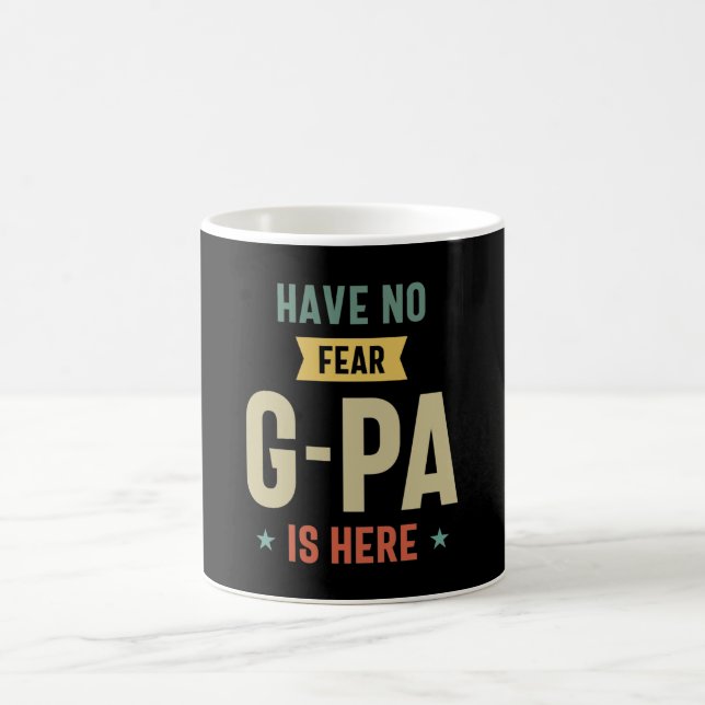 Haben Sie keine Angst G-Pa ist hier Großvater Funn Kaffeetasse (Mittel)