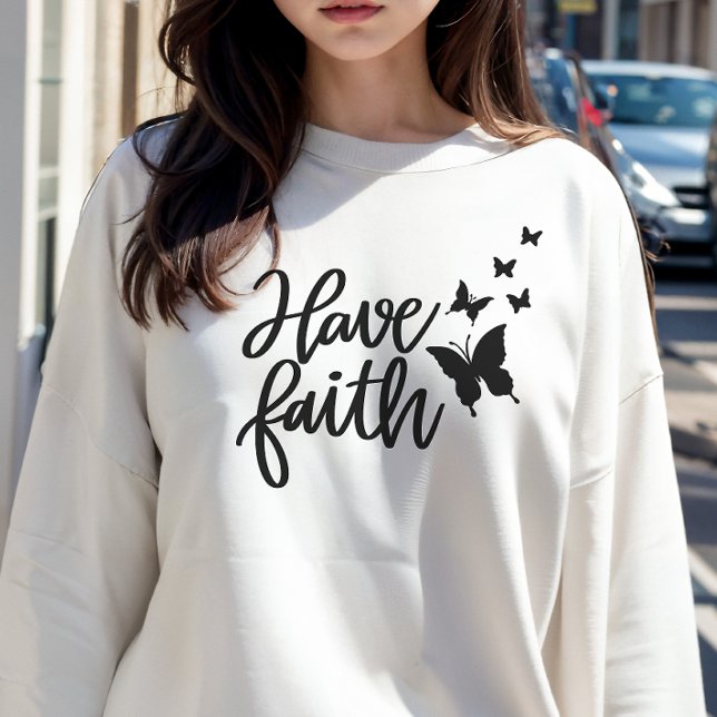 Habt das Sweatshirt der Frau Faith (Von Creator hochgeladen)