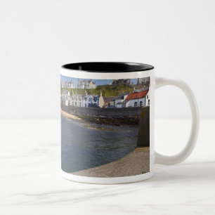 Hafen, Findochty, Moray, Schottland, Vereinigtes Zweifarbige Tasse