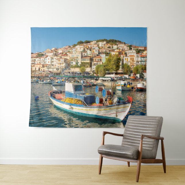 Hafen mit Fischereifahrzeugen in Plomari, Lesvos,  Wandteppich (Beispiel (Horizontal))