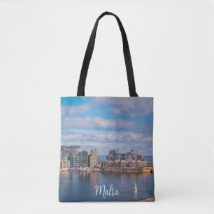 Hafen von Sliema und Wolkenkratzer in Malta Tasche
