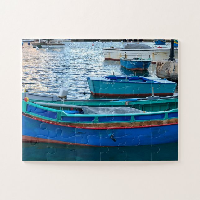 Hafenblaues Boot, Mittelmeerküste (Horizontal)