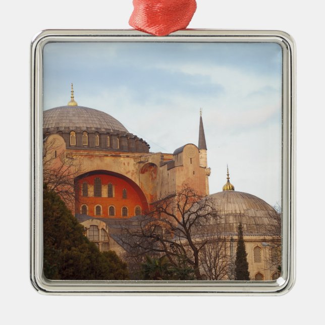 Hagia Sophia eröffnet durch den byzantinischen Ornament Aus Metall (Vorne)