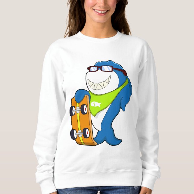 Hai als Skater mit Skateboard Sweatshirt (Vorderseite)