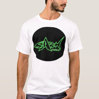 Haifisch entwirft grüne Neonfront T-Shirt