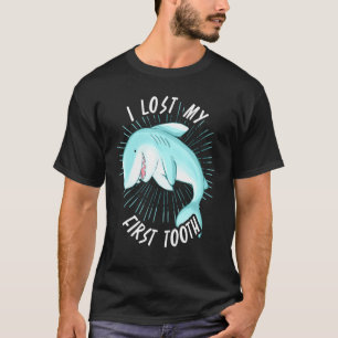 Haifisch First Tooth Lost Marine Biologen Apparel T-Shirt