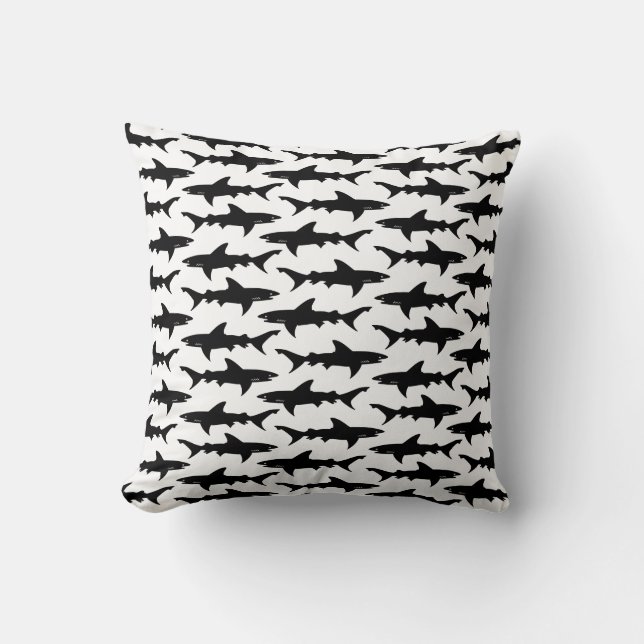 Haifische - elegantes Schwarzweiss-Haifisch-Muster Kissen (Vorderseite)