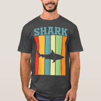 Haischattenschatten-Silhouette in Retro-Farben T-Shirt