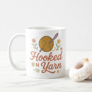 Häkeln mit Garn Süßes Design für Häkelfreunde und Kaffeetasse