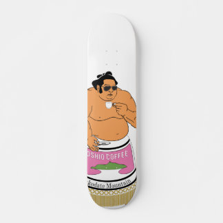 Hakodatemoutain zerstörtes Skateboarddeck