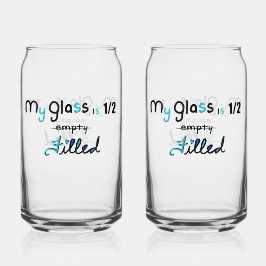 Halb gefülltes Glas