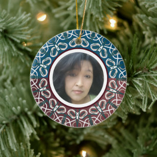 Halb Toned Trendy Blue Mauve Laced Design Wrappin Keramik Ornament