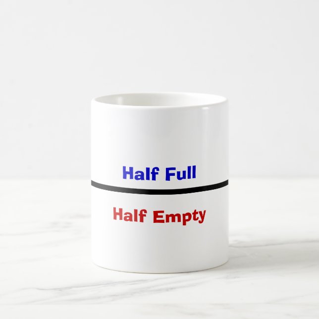 Halb voll, halb leer kaffeetasse (Mittel)