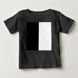 halb weiß halb schwarz, halb schwarz halb weiß baby t-shirt