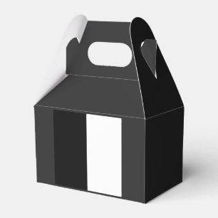 halb weiß halb schwarz, halb schwarz halb weiß geschenkschachtel