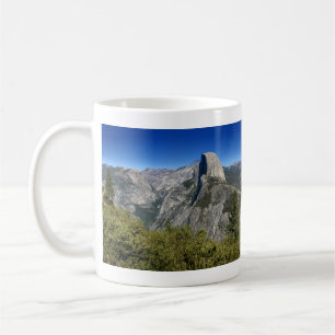 Halbe Haube Nevada fällt frühlingshafte Fälle ( Kaffeetasse