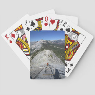 Halbe Kuppel mit Blick von den Kabeln herunter - Y Spielkarten