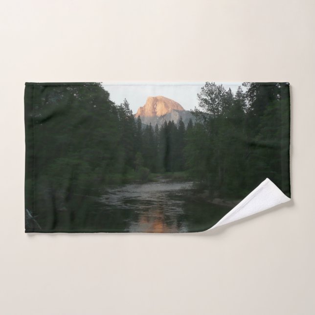 Halbkuppel Sonnenuntergang im Yosemite Nationalpar Handtuch (Handtuch)