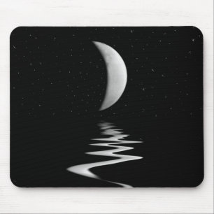 Halbmond Wasserreflektion Mousepad