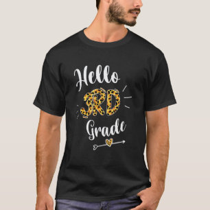 Hallo 3. Klasse Leopard Rückkehr zur Schule Lehrer T-Shirt