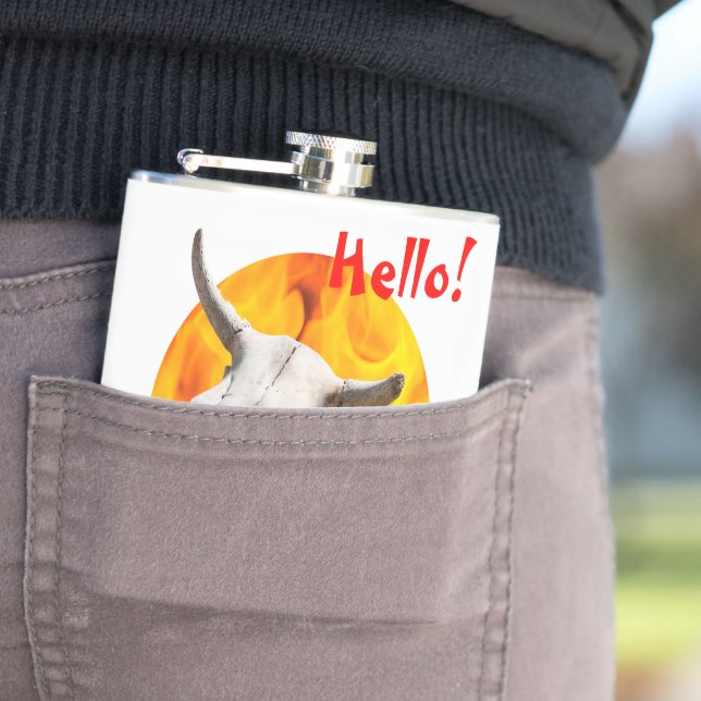 Hallo ! Dämonenschädel und Feuer Flachmann (Beispiel)