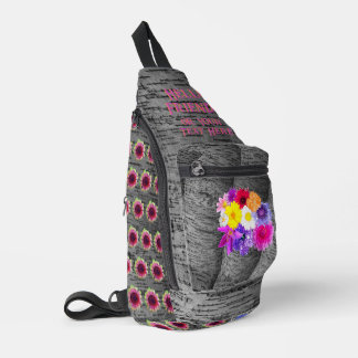 Hallo Freunde Crossbody Bag
