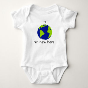 Hallo. Ich bin neu hier. Lustiger Baby-Crawler Baby Strampler
