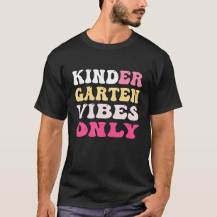 Hallo Kindergarten Erster Tag Kindergarten Vibes T-Shirt