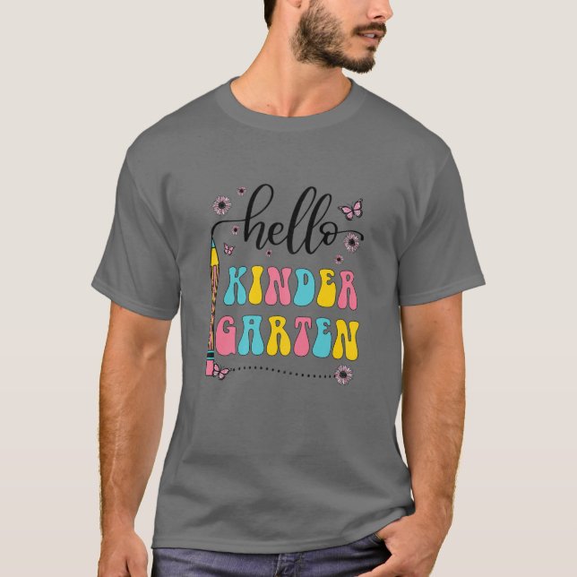 Hallo Kindergarten Niedliches T-Shirt für Lehrerin (Vorderseite)