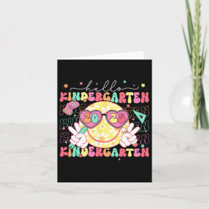 Hallo Kindergarten Smile Gesicht Zurück zur Schule Karte
