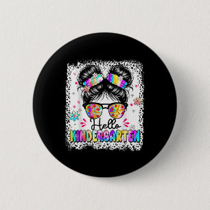 Hallo Kindergarten Unordentlicher Haarknoten Mädch Button