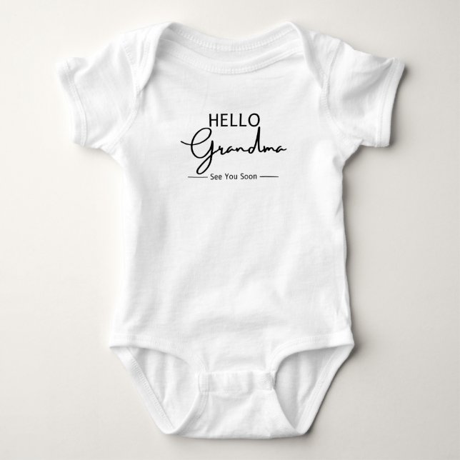 Hallo, Oma, wir sehen uns bald. Baby Strampler (Vorderseite)